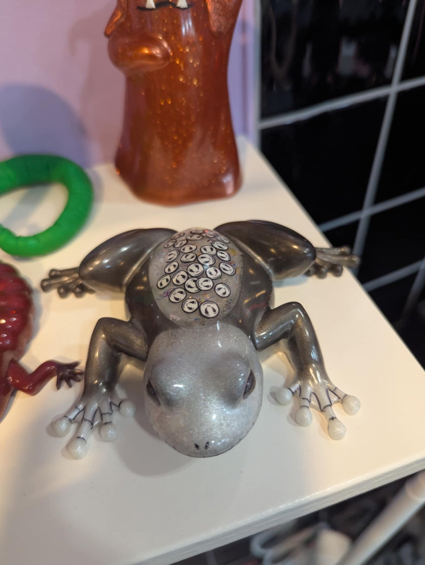 Resin Froggos