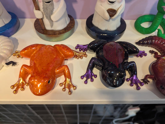Resin Froggos